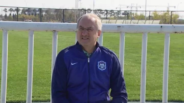 008pg国际官网版-迈克尔·杰克逊将举行两场葬礼?(图1) 008pg国际版官网入口