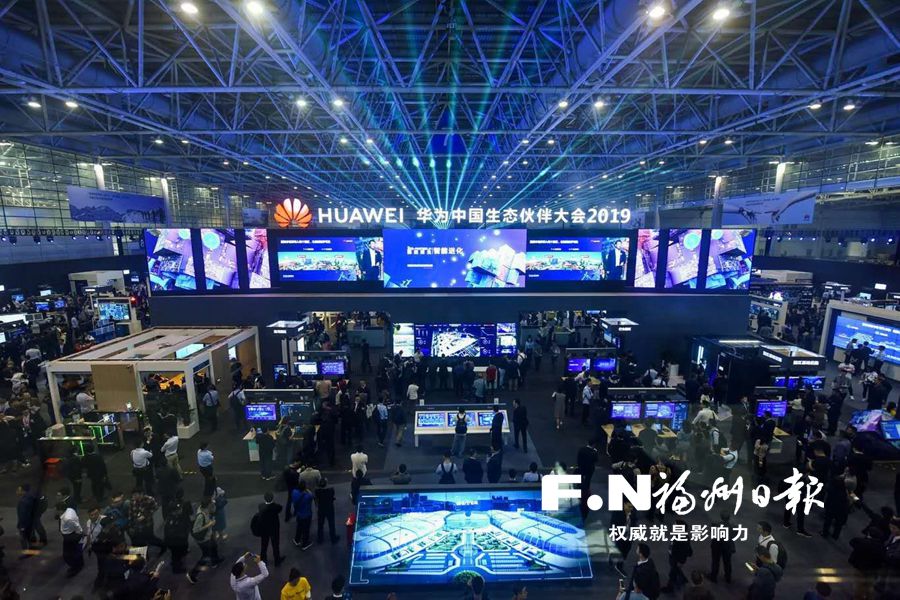 pg国际008国际官网:荷兰“冰人”能够自我控制体温(图2) 008pg国际版官网入口